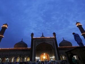 كيف صام المسلمون في القطب الشمالي الكندي شهر رمضان؟؟