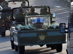 رماد فيدل كاسترو يصل إلى سانتا كلارا