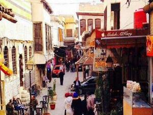 حارة دمشقية قديمة