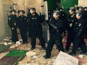 اقتحام الأقصى