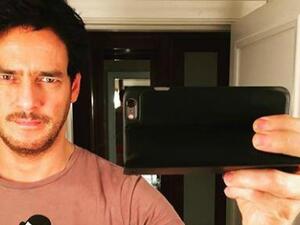 Following the detention of members of the Street Children performance group, social media users launched a campaign posting photos of themselves taking selfies with their camera phones. (Facebook)