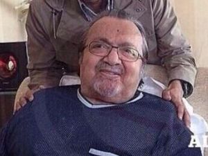 بعد إزاحته، استقر خليفة بن حمد في فرنسا 