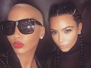 كيم كارداشيان وآمبر روز 