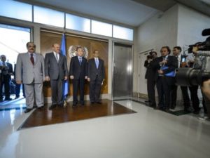 وفد من المتمردين غادر اليمن للمشاركة في محادثات جنيف