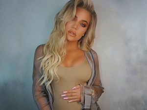 كلوي كارداشيان (etonline.com)