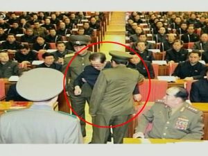 "مواصلة مناقشة الوضع على مستوى وزيري خارجية البلدين"