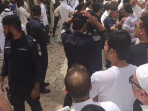 السعودية تؤكد دعم إجراءات حفاظ الكويت على أمنها