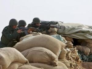 مقاتلون أكراد على احدى جبهات قتال تنظيم الدولة الإسلامية في ضواحي مدينة الموصل
