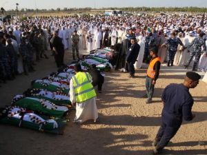 صحيفة: الكويت تعتقل 26 شخصا للاشتباه في ضلوعهم في هجوم انتحاري على مسجد
