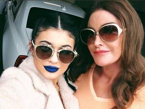 كايتلين وكايلي جينر