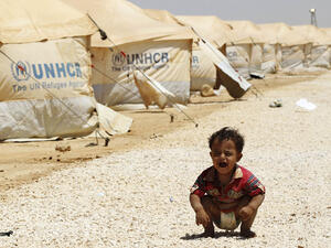 أنباء عن نزوح 60 ألفا بسبب هجوم داعش بسوريا