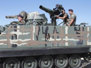 الية تابعة للجيش اللبناني