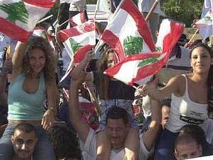 اللبنانيات خلال المظاهرات