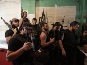 مقاتلون سلفيون في طرابلس شمال لبنان