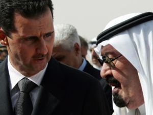 العاهل السعودي الملك عبدالله بن عبدالعزيز(يمين) والرئيس السوري بشار الاسد