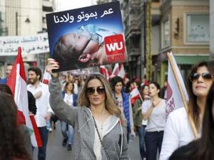 الحكومة اللبنانية تقر خطة لحل أزمة النفايات