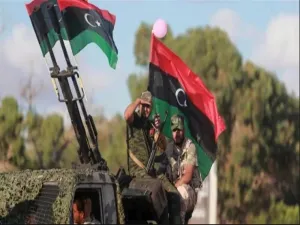 باحث ليبي: حفتر يغازل الروس منذ سنوات