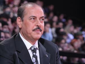 الفنان التونسي لطفي بوشناق