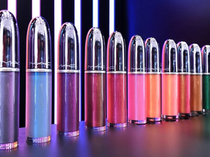 مجموعة Mac (instagram.com/maccosmetics)