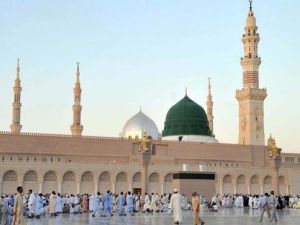 السر وراء إغلاق المساجد التاريخية بالمدينة المنورة!