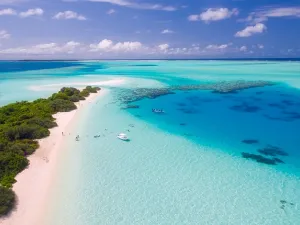 The project aims to develop “exceptional resorts” on more than 50 natural islands in the Red Sea. (File photo)