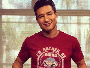 Longoria gave birth to Santiago in June (Source: mariolopezextra / Instagram ) 