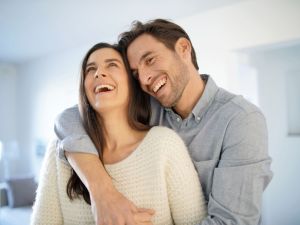 مفتاح العلاقة السليمة هو العثور على ما يناسبك ويناسب شريك حياتك دون مقارنات مع أزواج آخرين