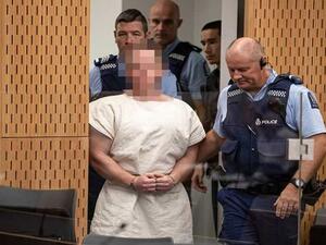 نيوزيلندا: منفذ مجزرة المسجدين يواجه 50 اتهاما بالقتل
