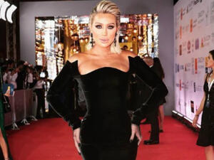 Maya said that she was offered many acting roles yet she is currently choosing the best one for her (Source: mayadiab - Instagram) Maya said that she was offered many acting roles yet she is currently choosing the best one for her (Source: mayadiab - Instagram)