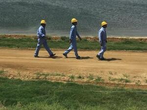 Construction workers in Saudi Arabia