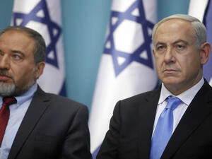 Avigdor Lieberman (L) with Israeli prime minister, Binyamin Netanyahu (R)
