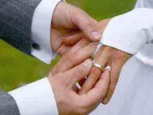 فرحة حتى بالفقر