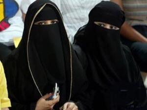 هاتف وسعوديات