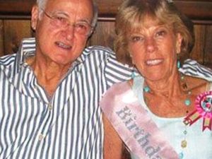 Steve Jobs’ biological father, Abdul Fattah Jandali, shown here with Joanne Carol Schieble, Jobs’ biological mother, never met his famous son. The 80-year-old Jandali, a Syrian immigrant from Homs, lives and works in the U.S. state of Nevada. (Photo courtesy Al Arabiya) Steve Jobs’ biological father, Abdul Fattah Jandali, shown here with Joanne Carol Schieble, Jobs’ biological mother, never met his famous son. The 80-year-old Jandali, a Syrian immigrant from Homs, lives and works in the U.S. state of Nevada. (Photo courtesy Al Arabiya)