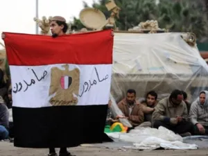 متظاهرون في ميدان التحرير/الاحد/أ.ف.ب