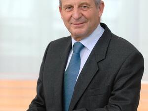 Chris Hayman, Seatrade, the organisers of Middle East Money and Ships