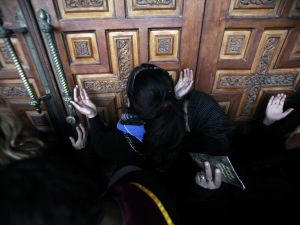 The deaths of Pope Shenouda III and Amina Al Filali are the same in Brett's eyes.