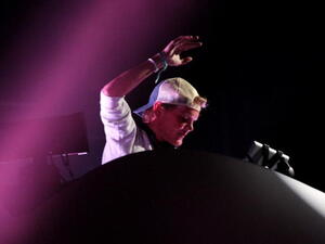 DJ Avicii.