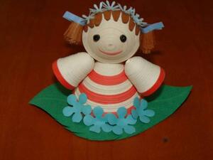 (Quilled doll image courtesy of quilledcreations.com)