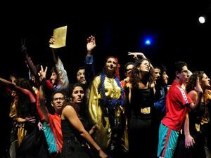 Daba Theater is also open to other activities. During the first week of every month, it hosts bloggers and theater productions.