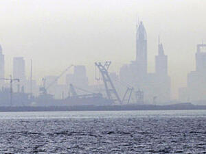 Dubai seen from USS Anzio (Source: Wikimedia/Public Domain/Matthew D. Leistikow)