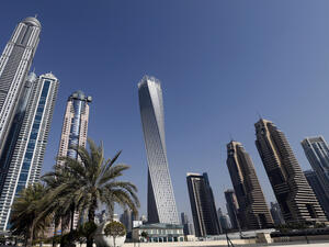 Dubai's twisted Cayan Tower (source: Wikimedia Commons)