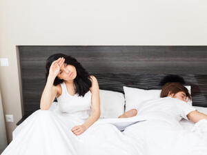 يصيب هذا النوع من الصداع عادة الرجال أكثر من النساء 