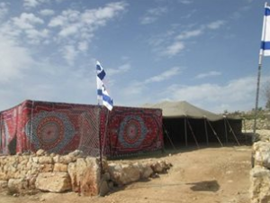 The plot of land in question, near the Gush Etzion settlement bloc. (Image courtesy of Maan News)