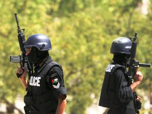 قوات امنية اردنية تقتحم مدينة الرمثا 