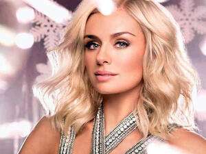 Movie-star looks make it difficult for Katherine Jenkins to stick to classical music (Image: Facebook)