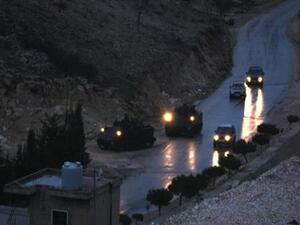 The Lebanese Army apprehended Saturday four gunmen a day after an ambush on the military claimed the lives of an officer and a soldier in the border town. (Daily Star)