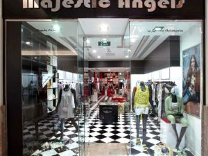 Majestic Store