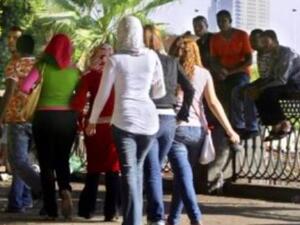 مظهر من مظاهر المعاكسات في مصر