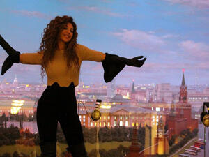 Myriam Fares enjoying the sites in Moscow. (Image: Facebook)